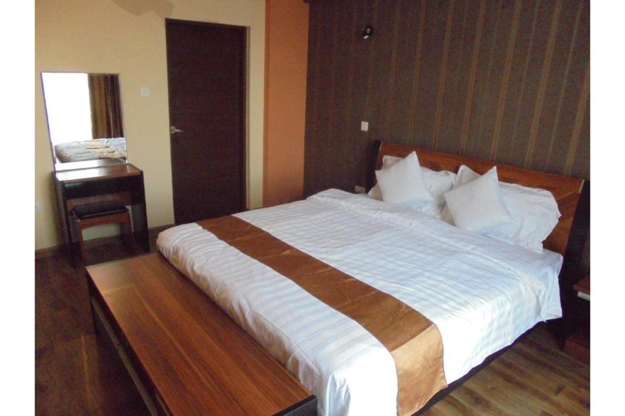 We Hotel & Suites Nairobi Exterior foto